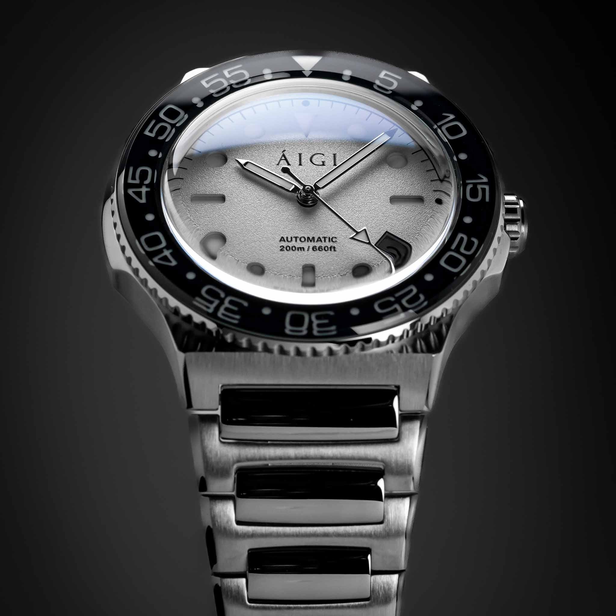 ARCTIC DIVER - WHITE