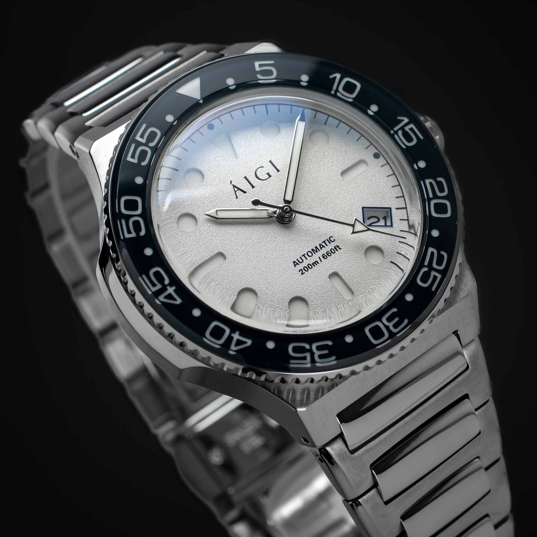 ARCTIC DIVER - WHITE